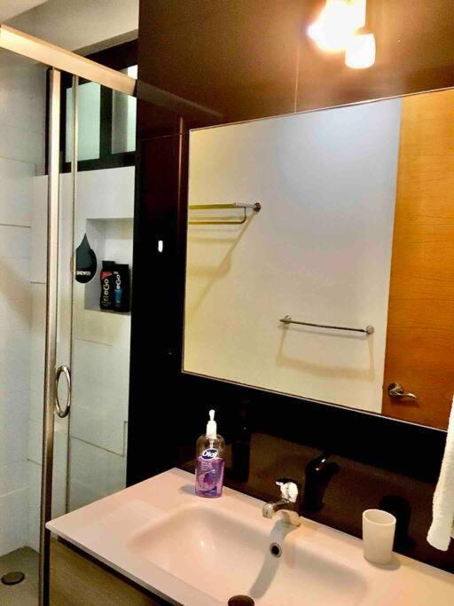 Your Exclusive Studio In The City - Top Amenities & Services For Free!! ปลายาเดลการ์เมน ภายนอก รูปภาพ